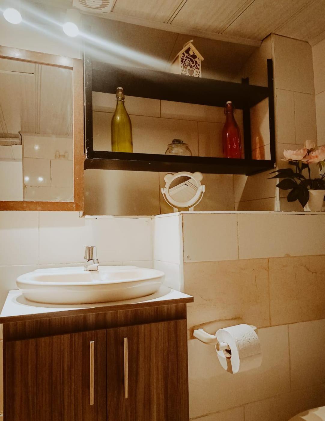 Aparta Estudio Xenia * Bogota